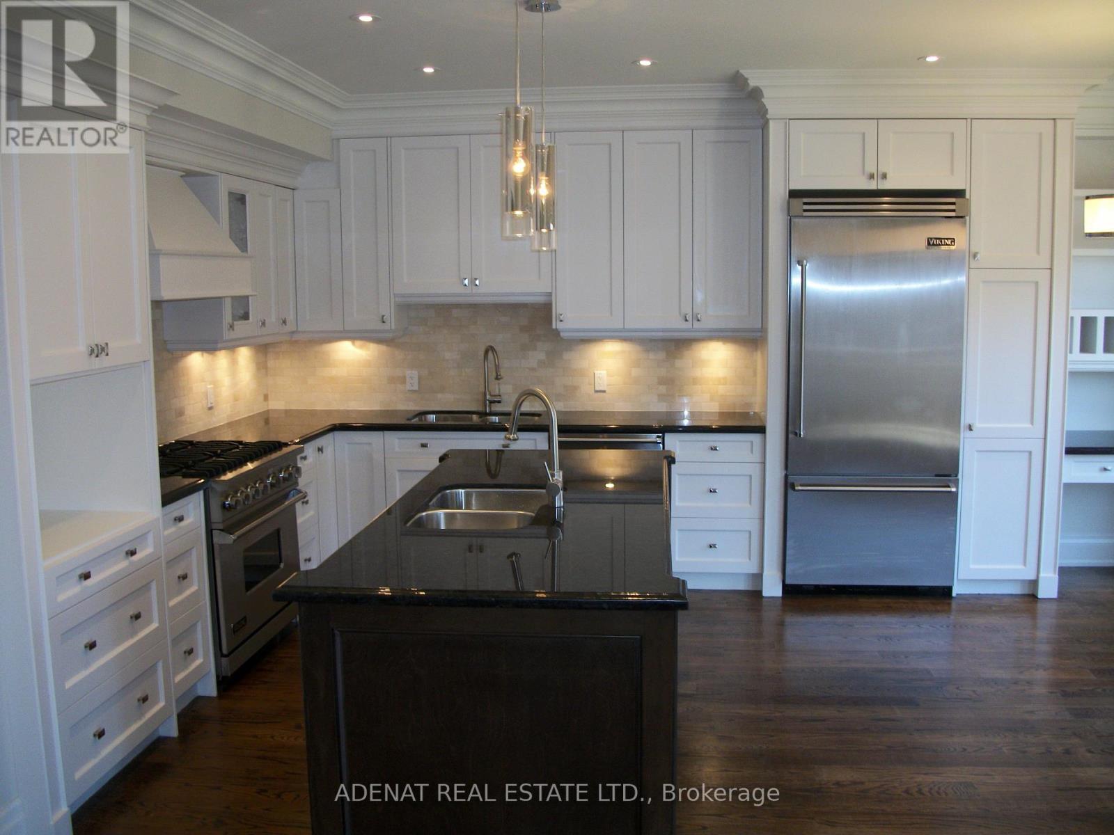 33 Yoemans Road E, Toronto, ON
