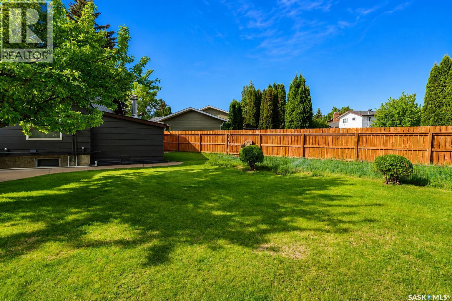 837 Conroy Place, Prince Albert, SK