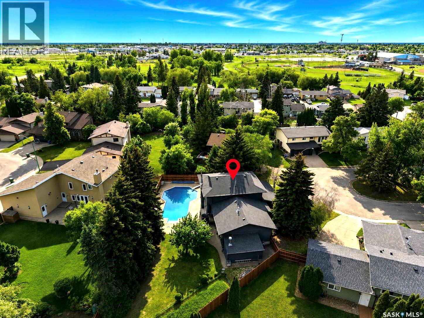 837 Conroy Place, Prince Albert, SK