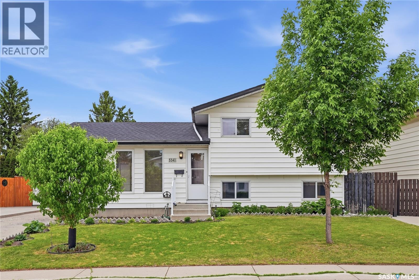 534 Nesbitt Lane, Saskatoon, SK