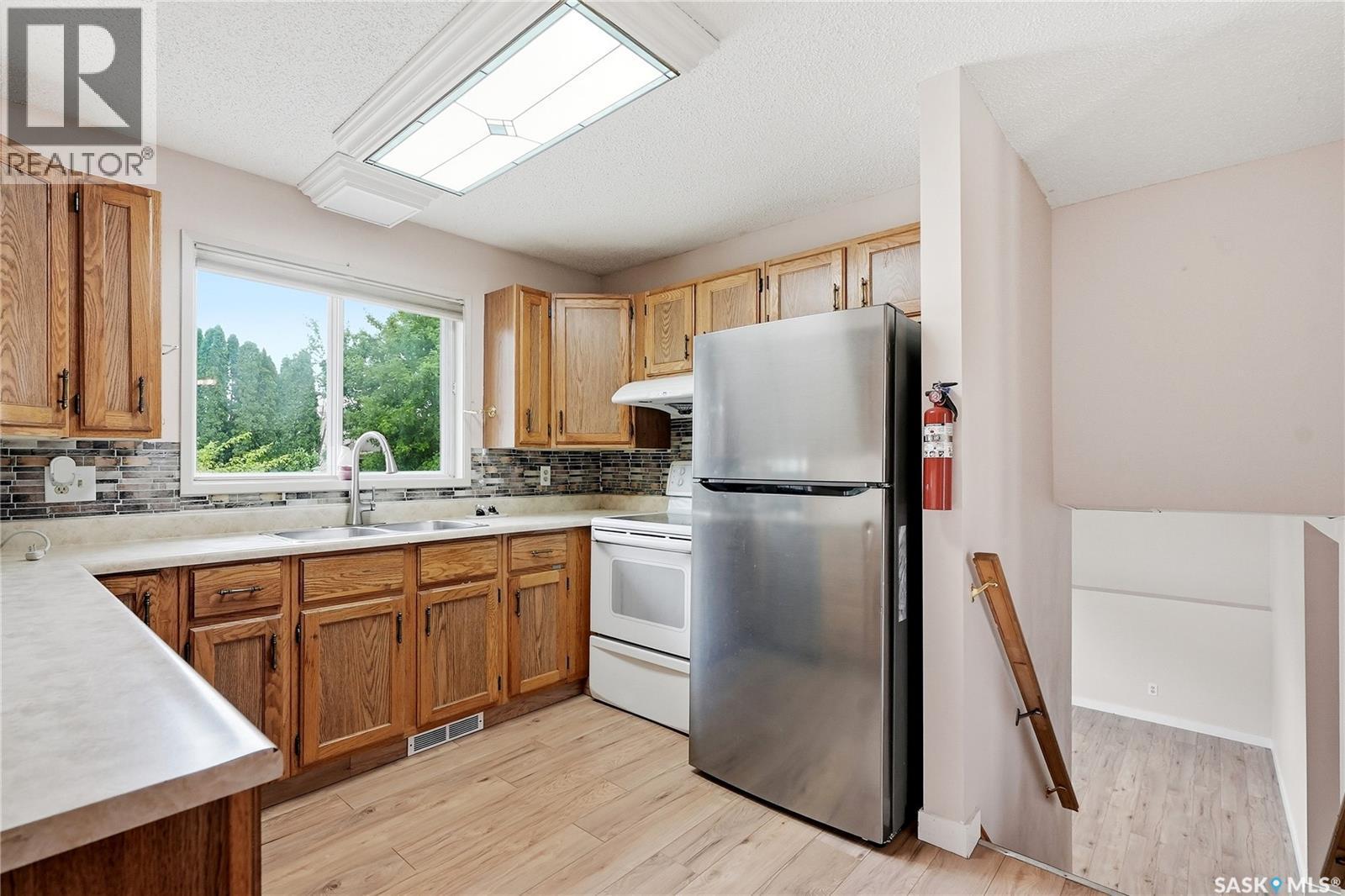 534 Nesbitt Lane, Saskatoon, SK