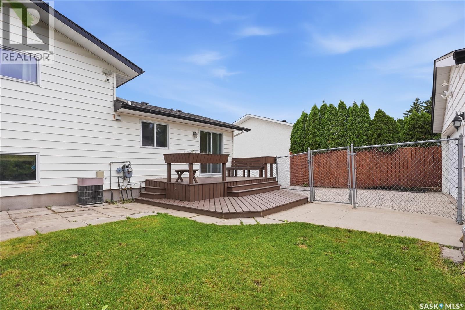 534 Nesbitt Lane, Saskatoon, SK