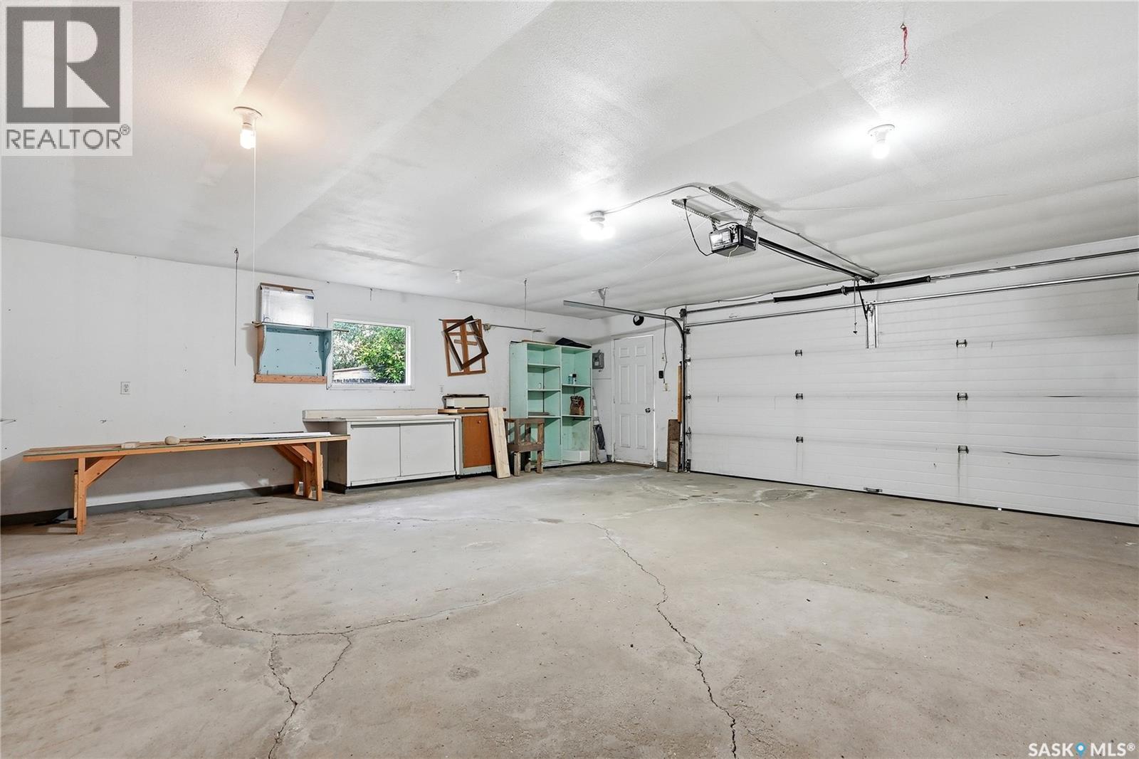 534 Nesbitt Lane, Saskatoon, SK
