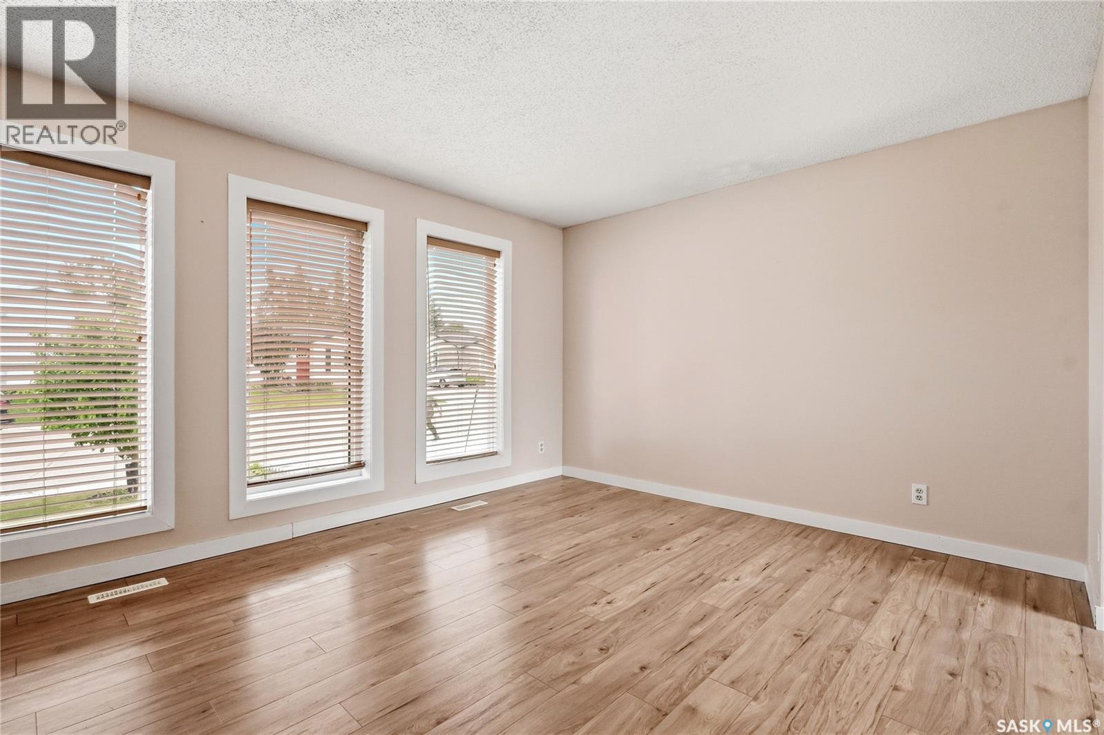 534 Nesbitt Lane, Saskatoon, SK