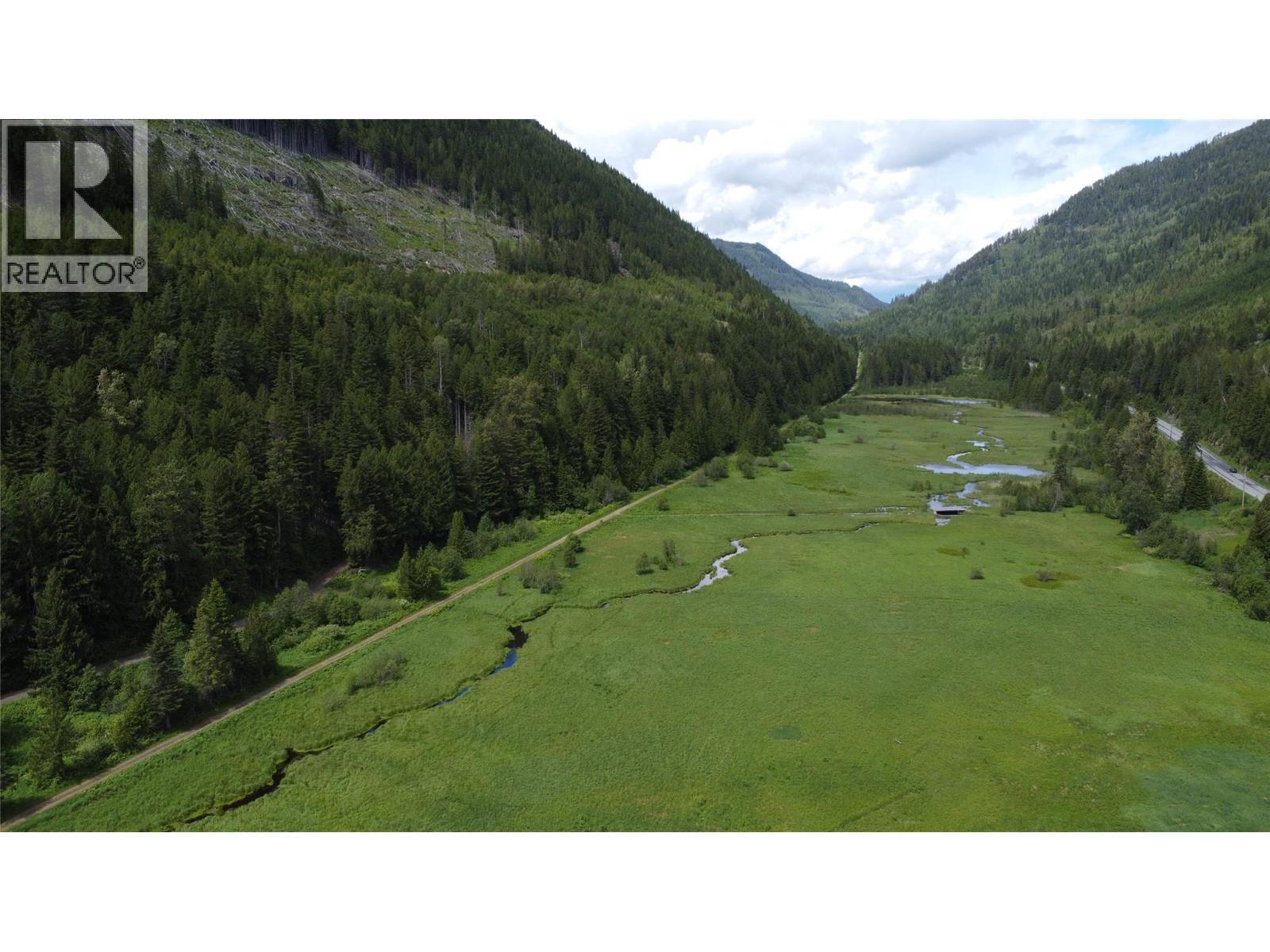 4638 6 Highway, Nelson, BC