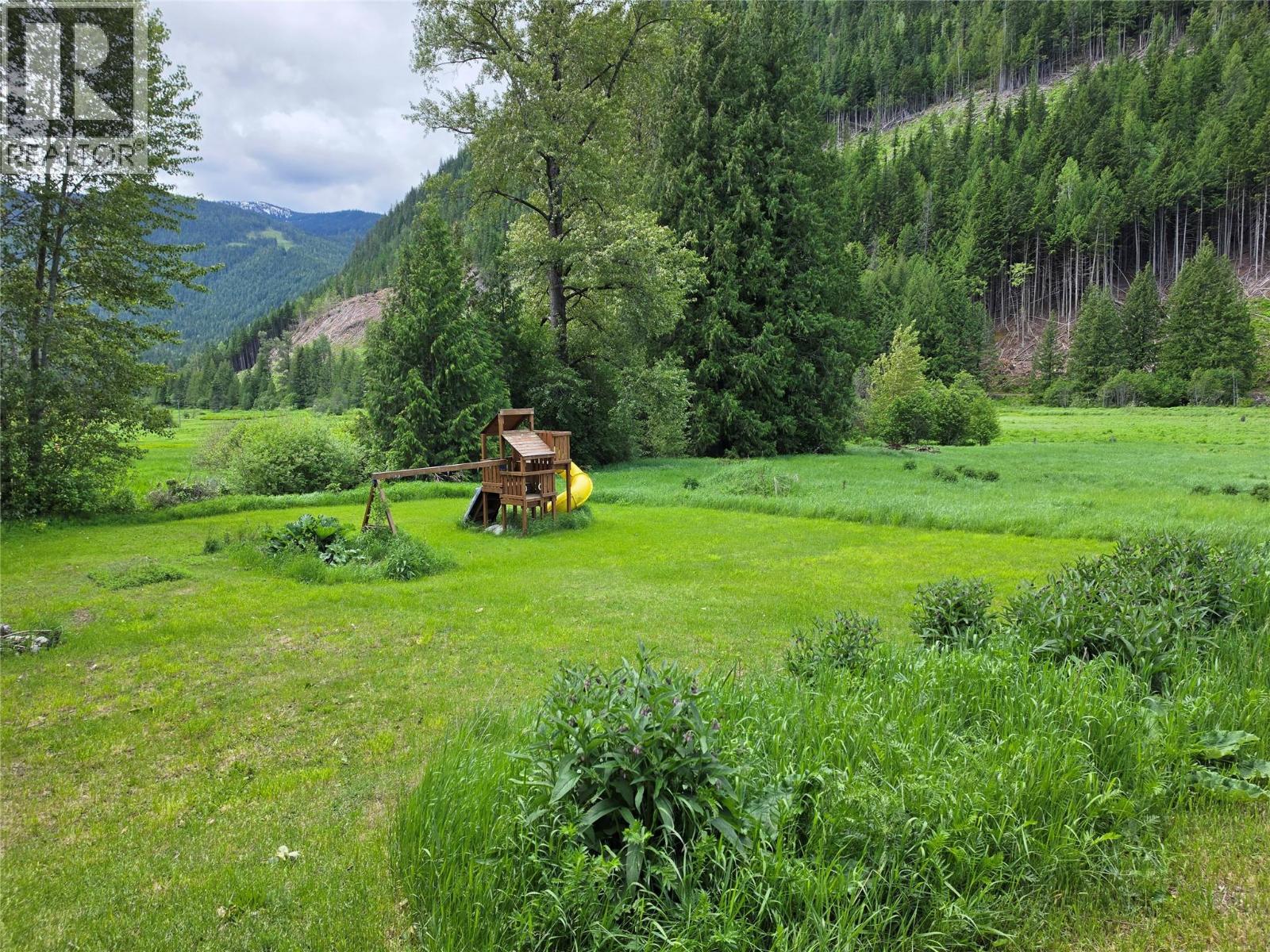 4638 6 Highway, Nelson, BC