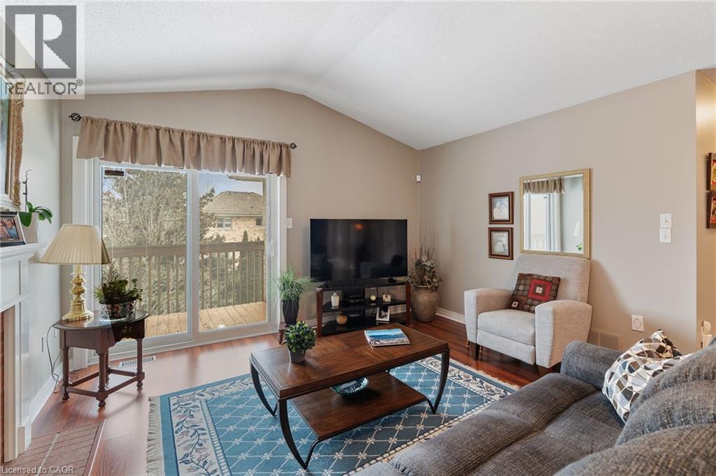 51 Redtail Crescent, Hamilton, ON