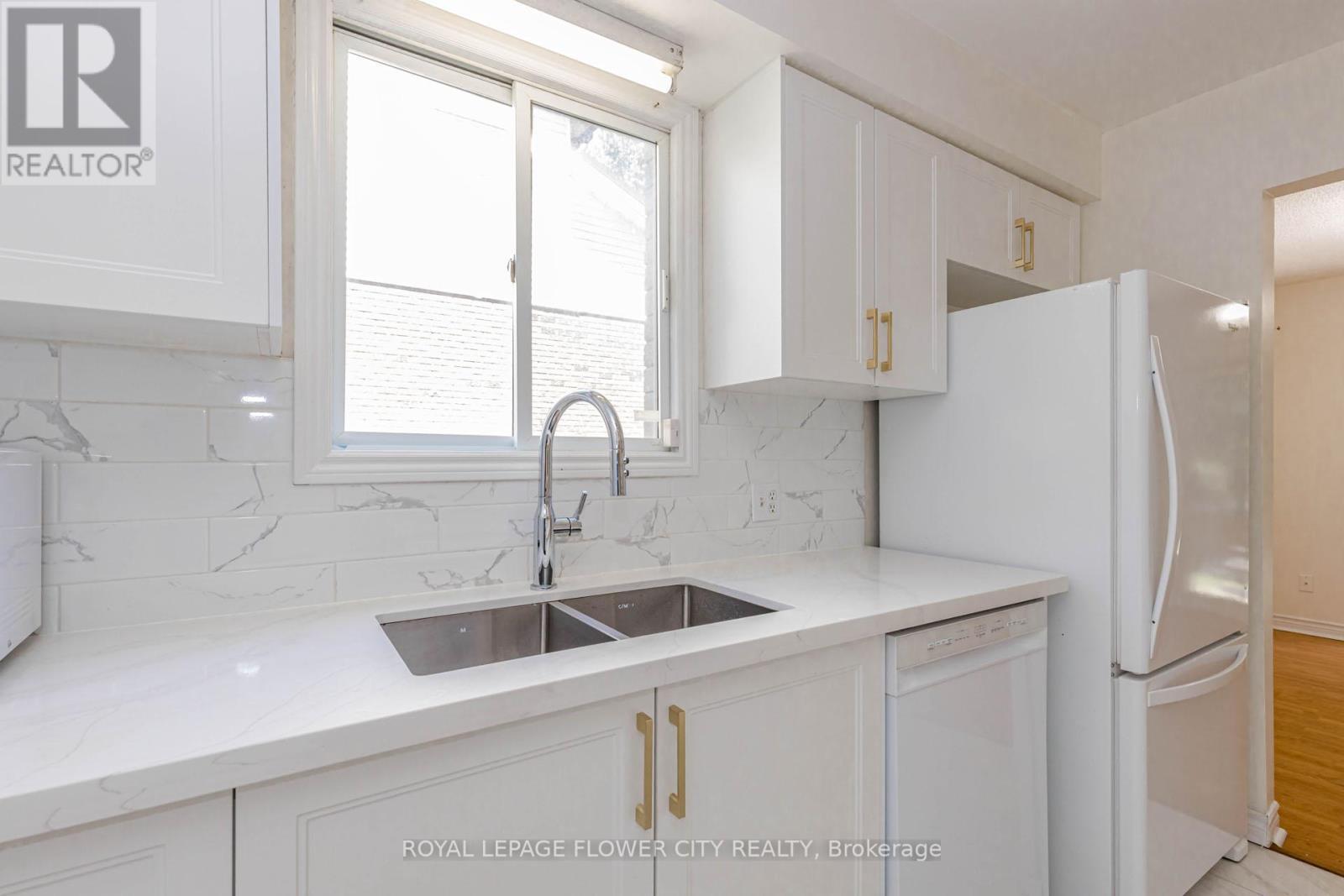 15 Glendan Court, Cambridge, ON