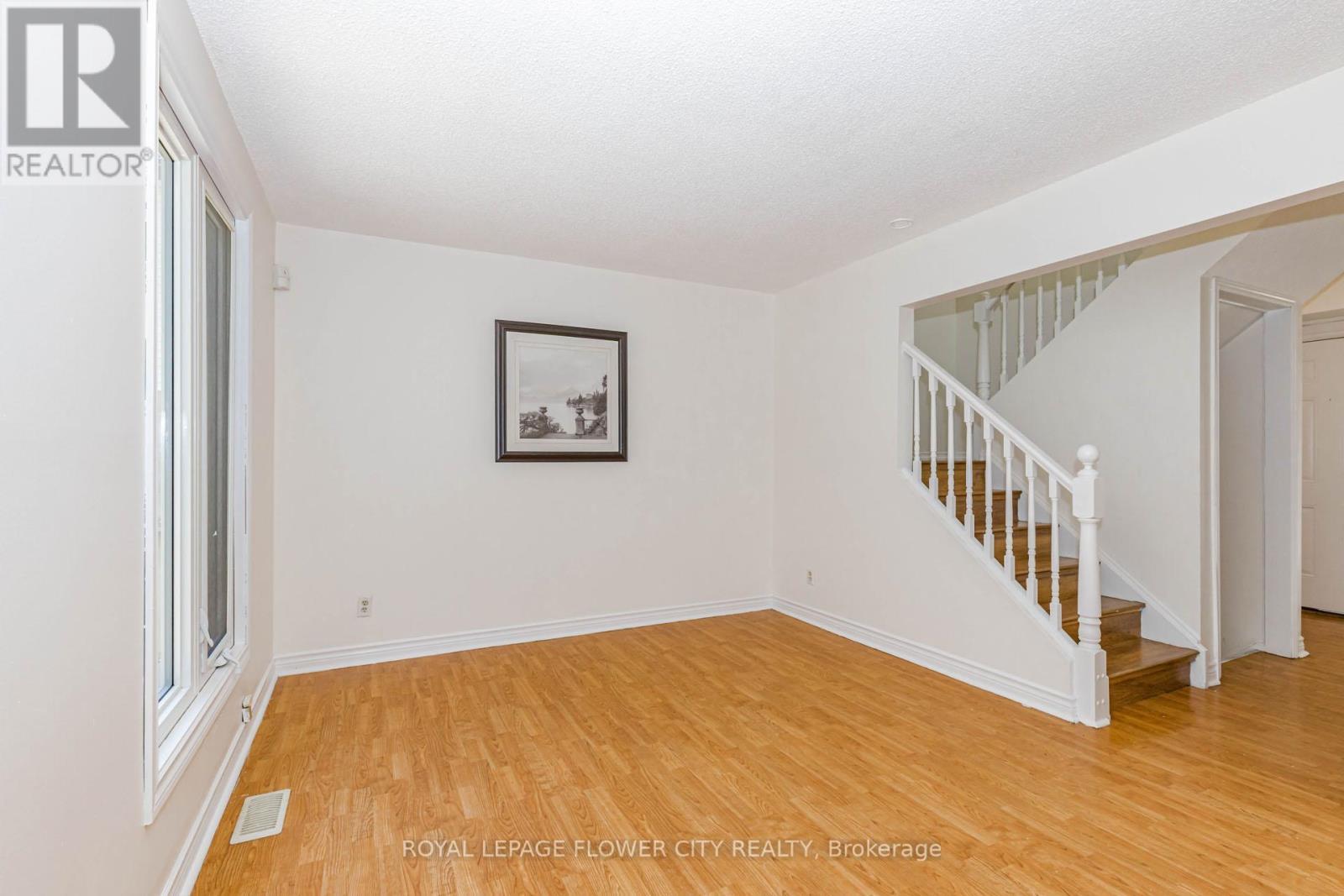 15 Glendan Court, Cambridge, ON