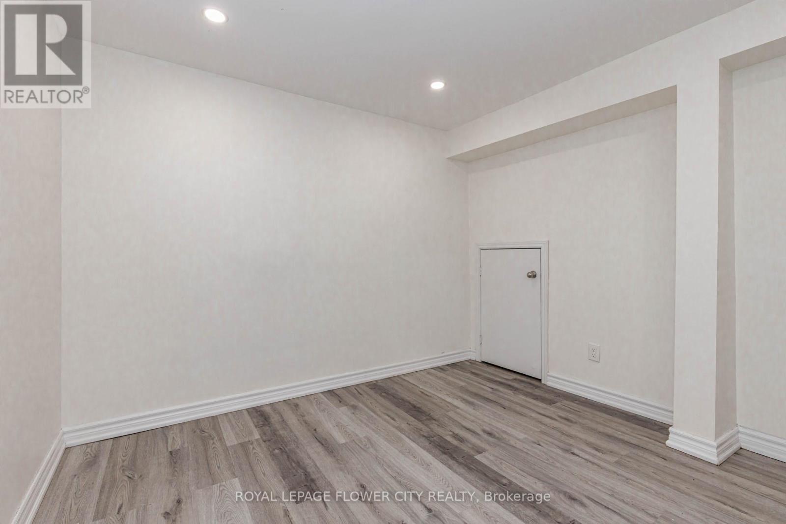 15 Glendan Court, Cambridge, ON