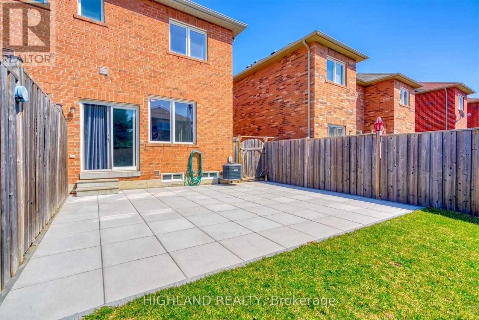 763 Millworks Crescent, Mississauga, ON