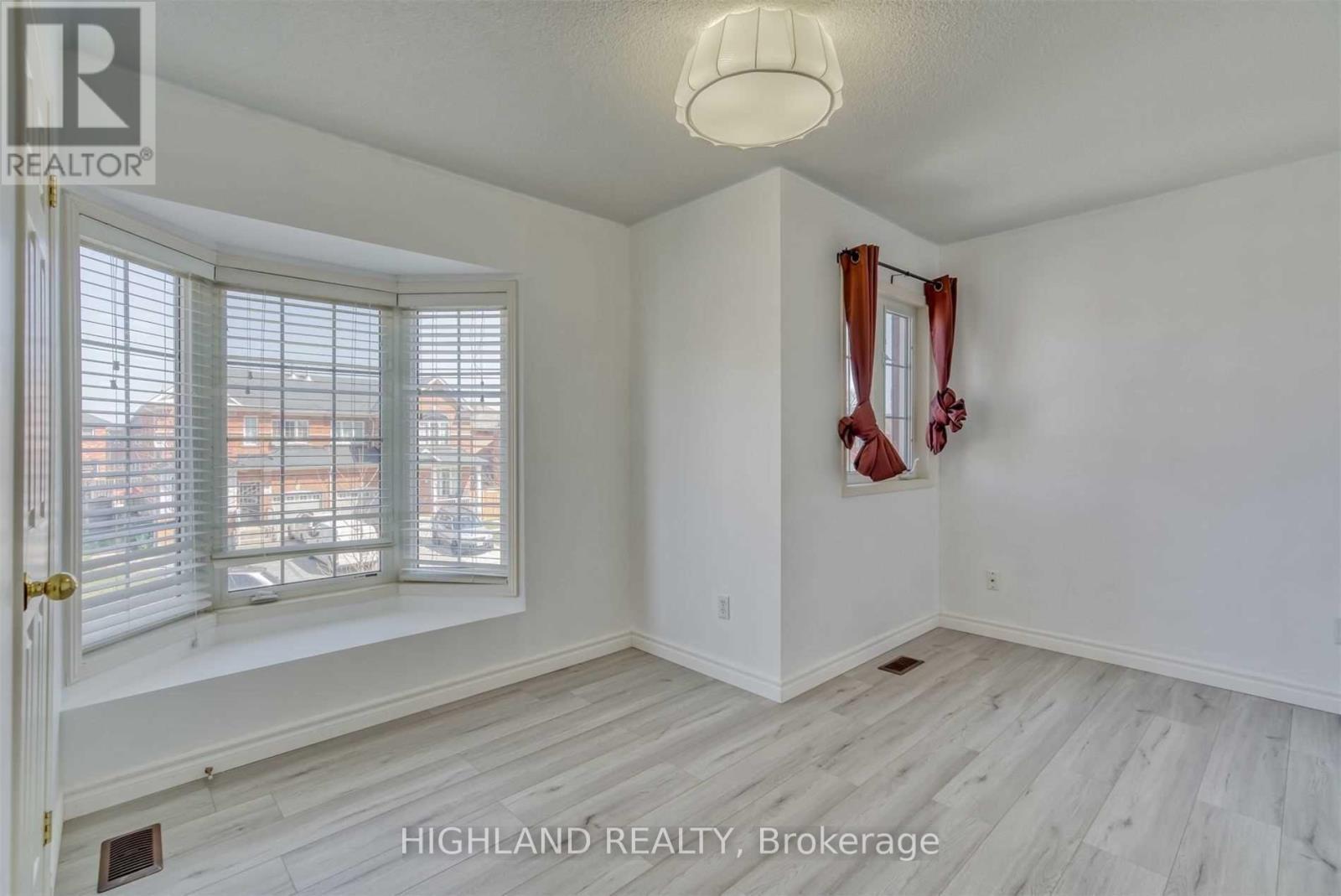 763 Millworks Crescent, Mississauga, ON