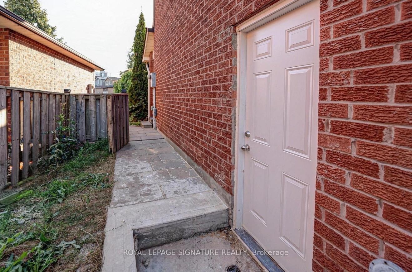 4224 Angeloni Drive, Mississauga, ON