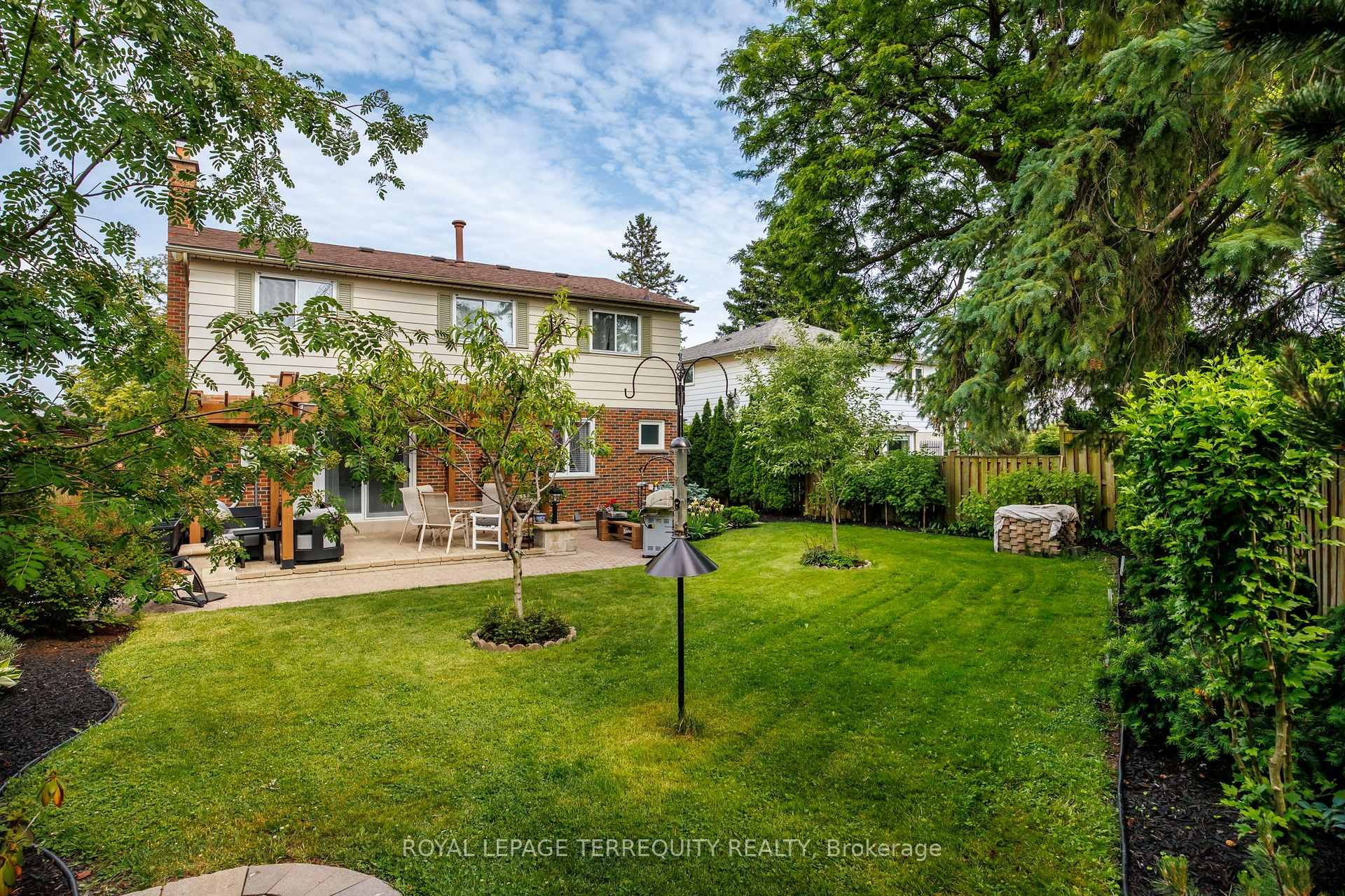 1853 Briarcrook Crescent, Mississauga, ON