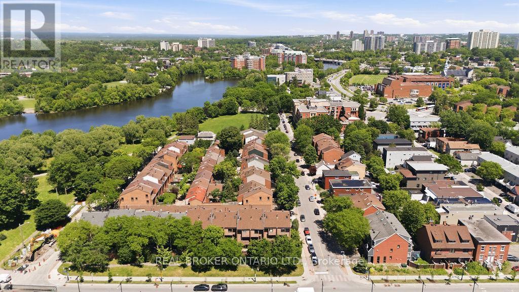 255 Bruyere Street, Ottawa, ON