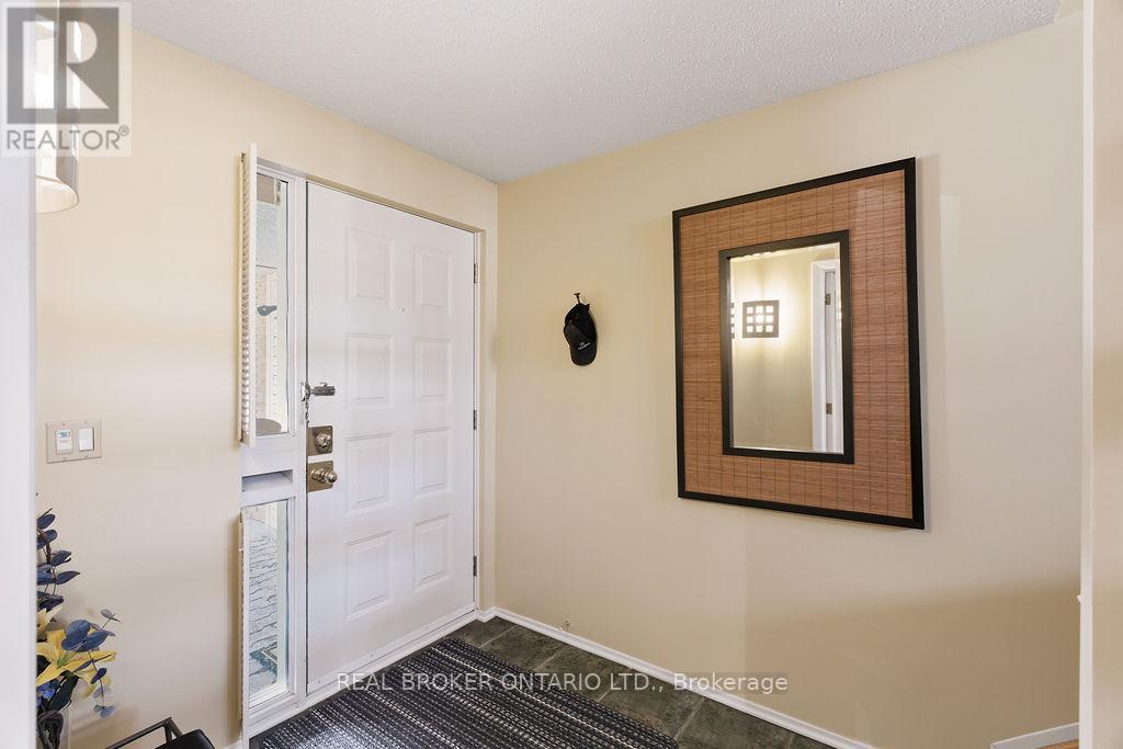 255 Bruyere Street, Ottawa, ON