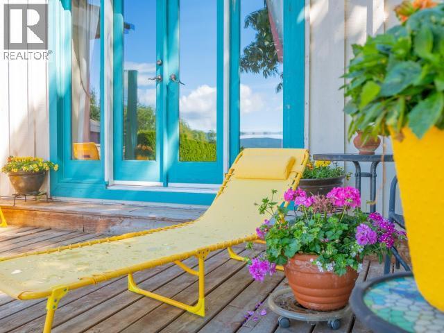 9904 View Road, Powell River, BC