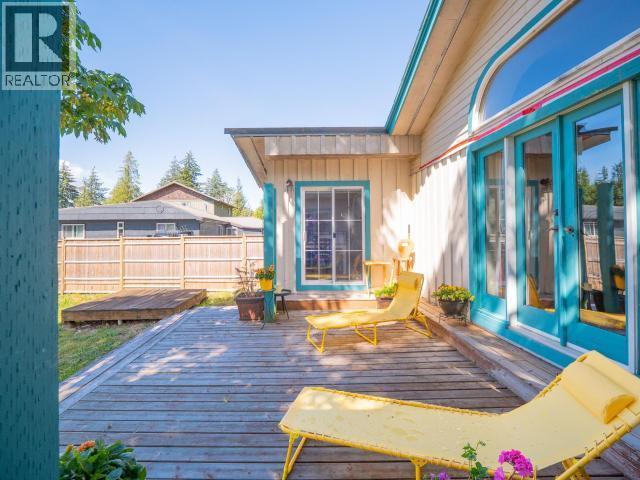 9904 View Road, Powell River, BC