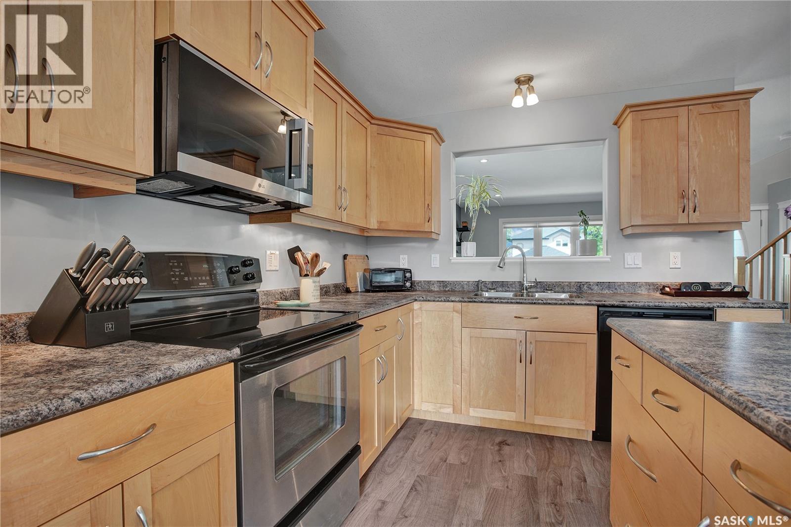 222 Willowgrove Boulevard, Saskatoon, SK