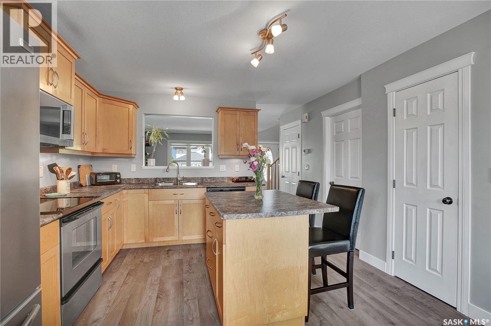 222 Willowgrove Boulevard, Saskatoon, SK