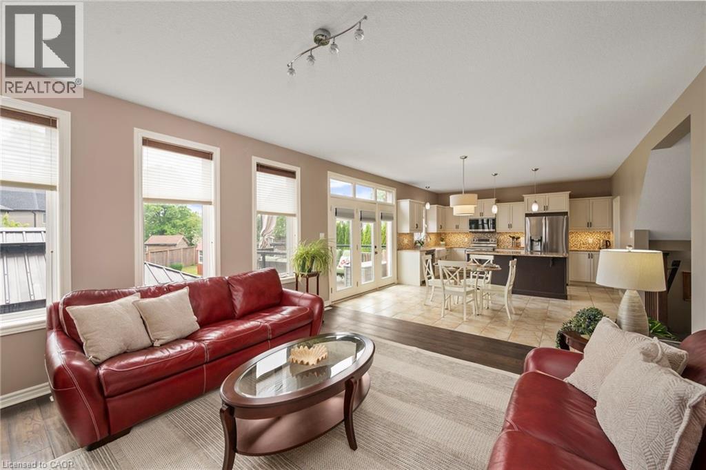 1863 Ballymote Avenue, London, ON - Indoor Photo Showing Living Room