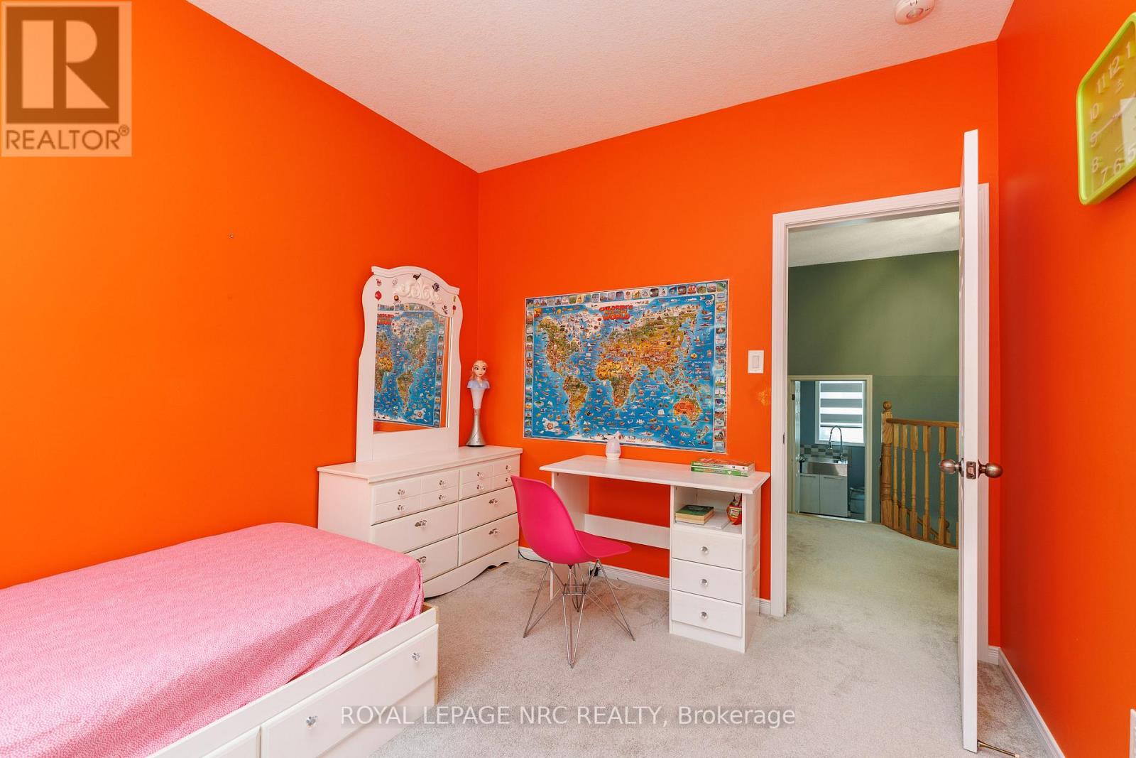 8002 Hackbery Trail, Niagara Falls (Brown), ON