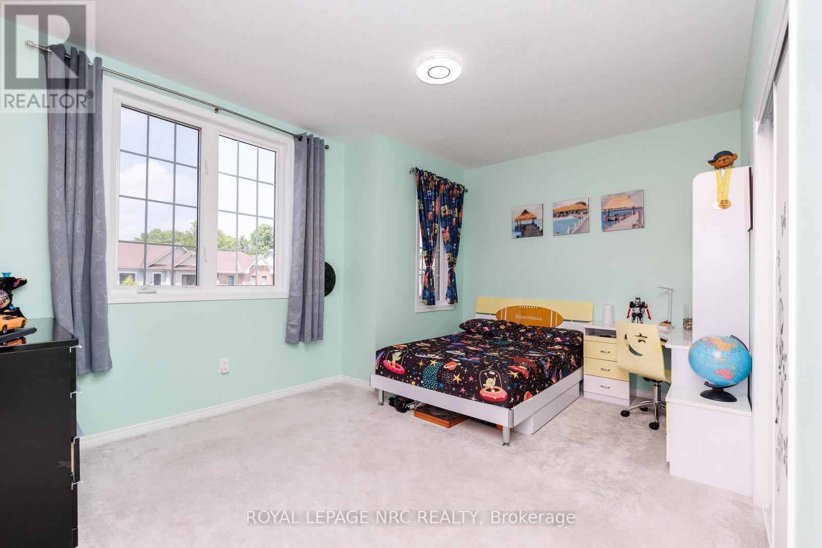 8002 Hackbery Trail, Niagara Falls (Brown), ON