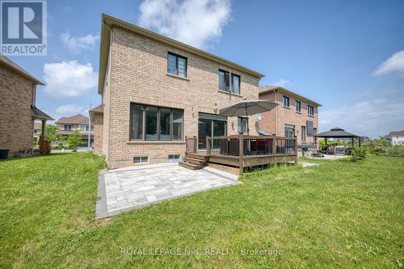 8002 Hackbery Trail, Niagara Falls (Brown), ON