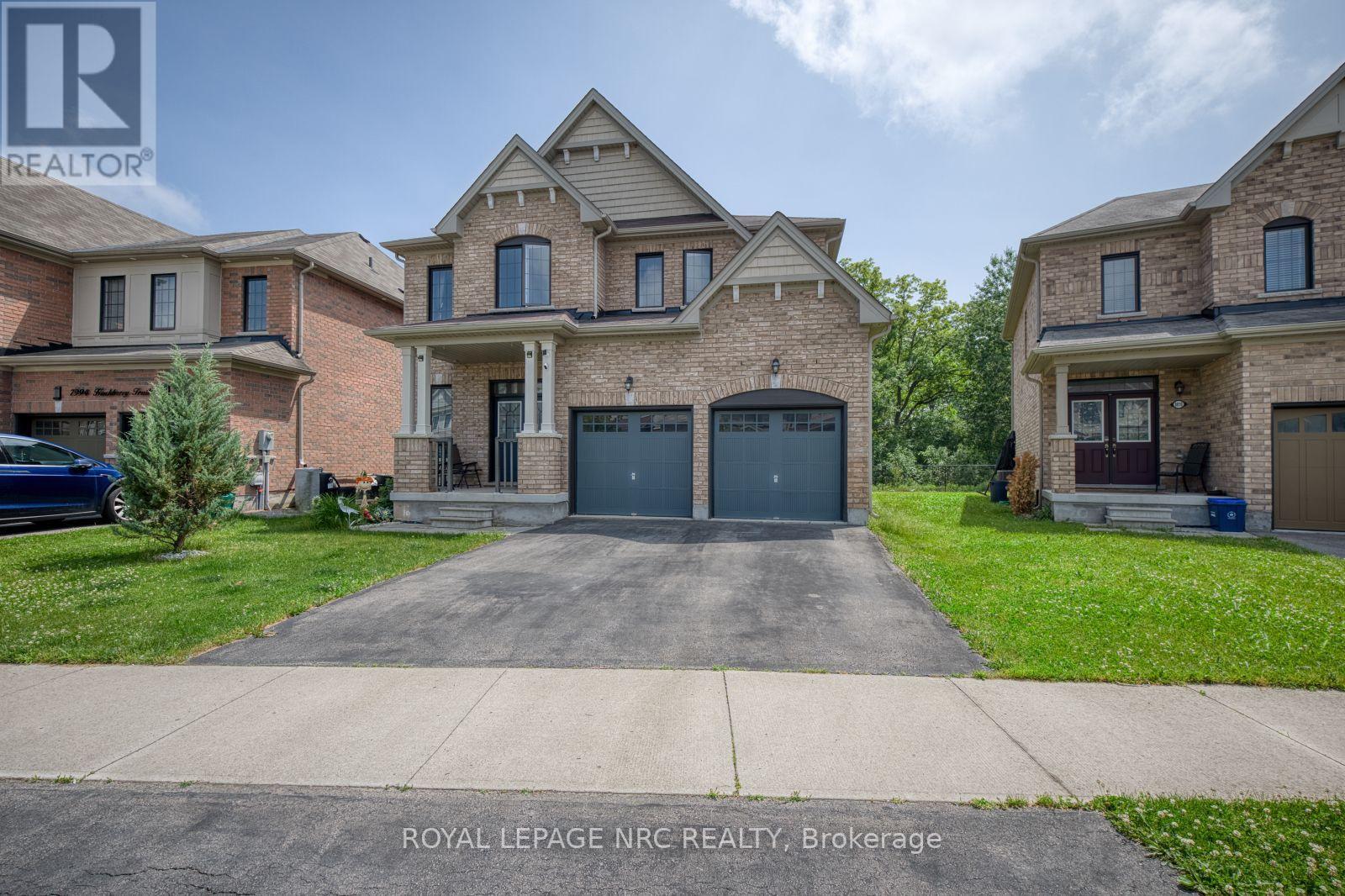 8002 Hackbery Trail, Niagara Falls (Brown), ON