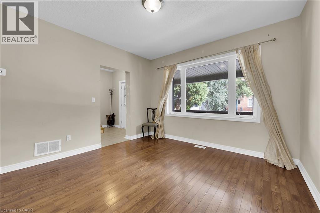 31 Gibson Avenue, Hamilton, ON