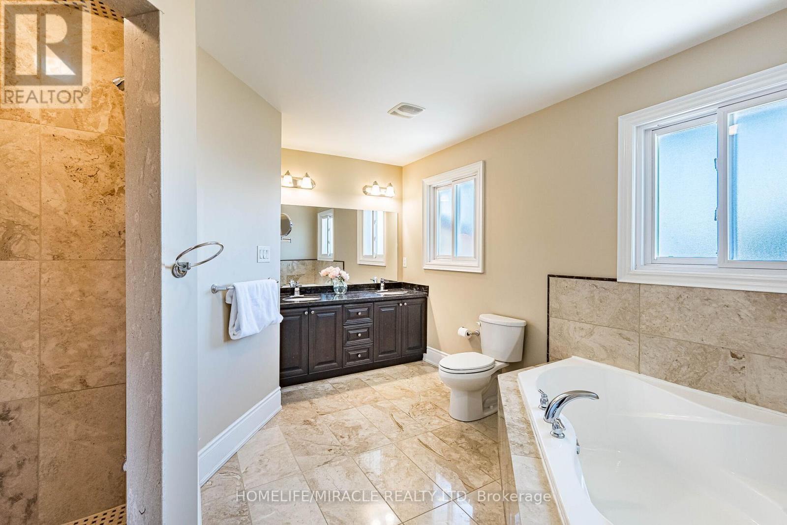 3188 Parkerhill Road, Mississauga, ON