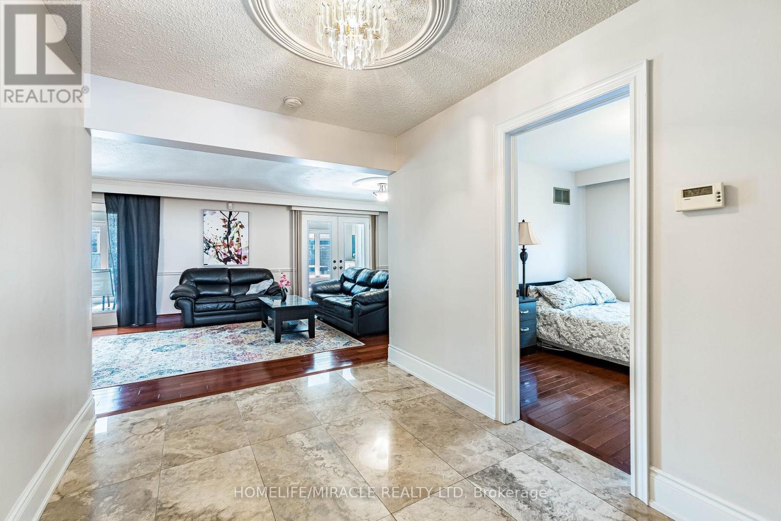3188 Parkerhill Road, Mississauga, ON