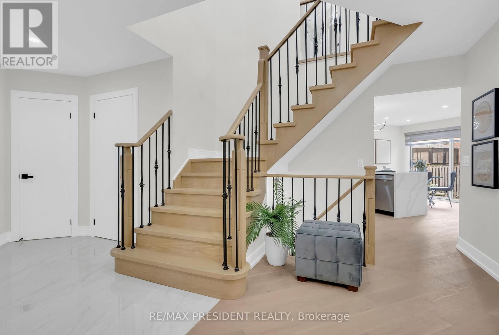 2362 Bankside Drive, Mississauga, ON