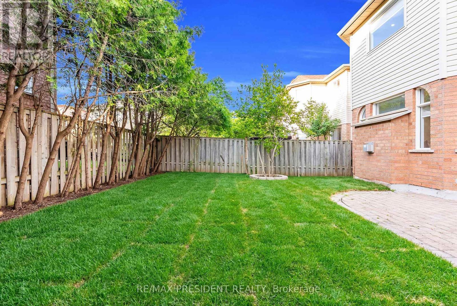 2362 Bankside Drive, Mississauga, ON