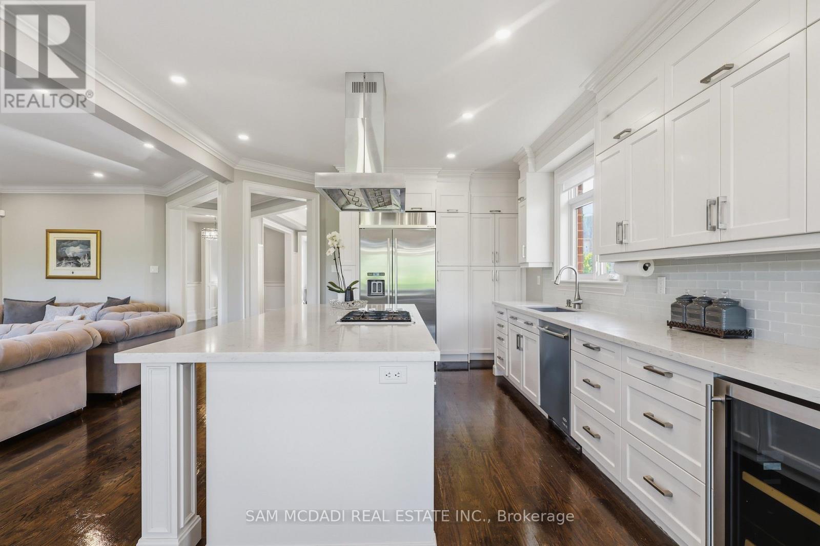 962 Fredonia Drive, Mississauga, ON