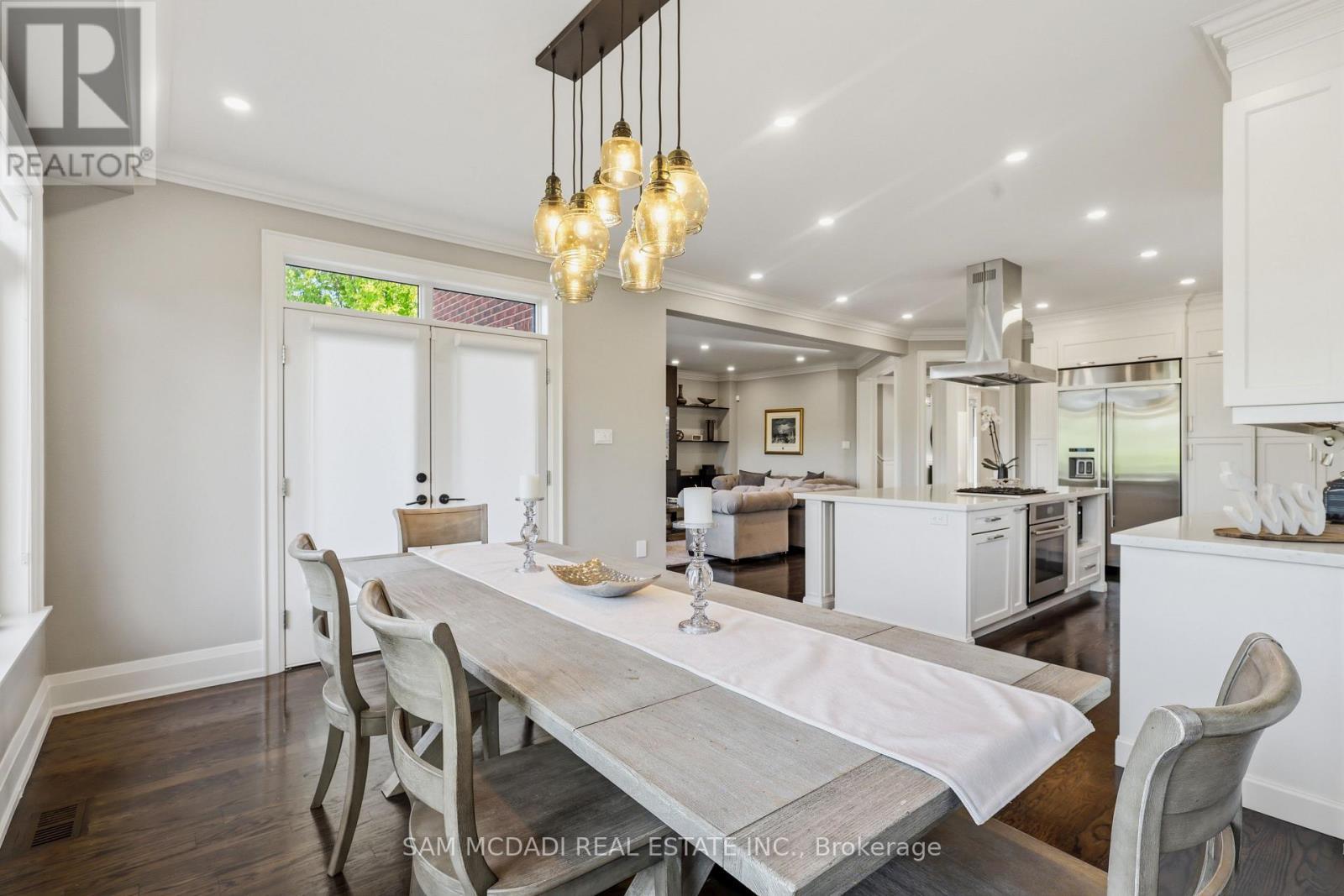 962 Fredonia Drive, Mississauga, ON