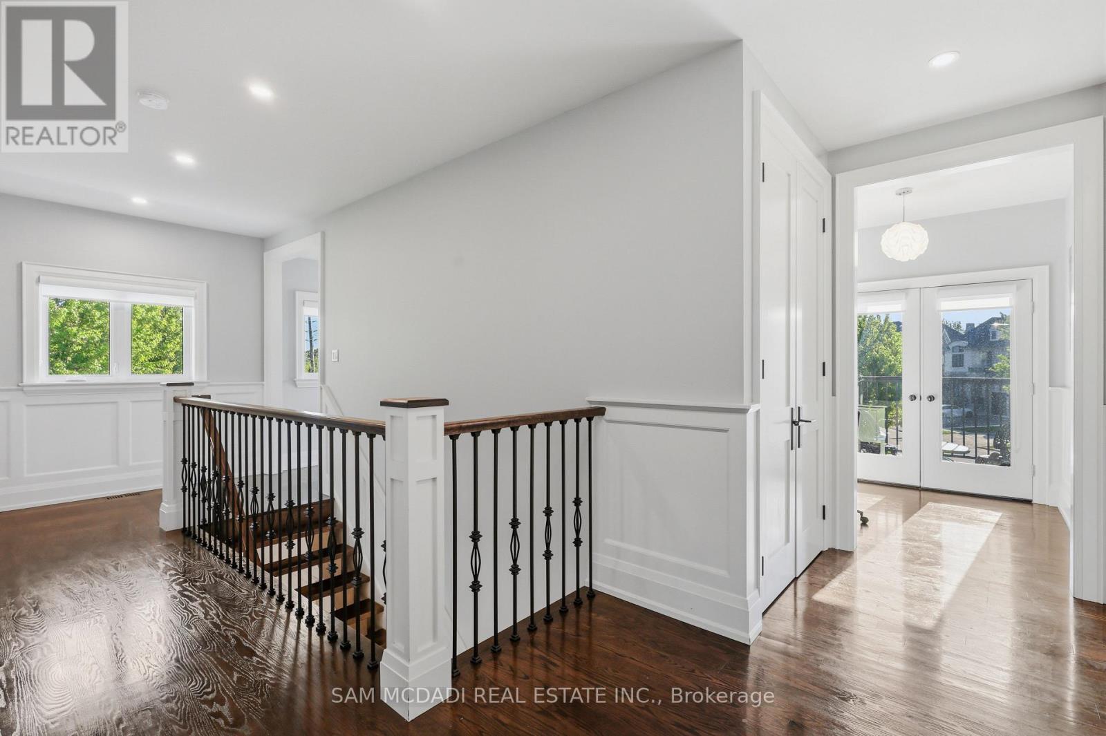 962 Fredonia Drive, Mississauga, ON