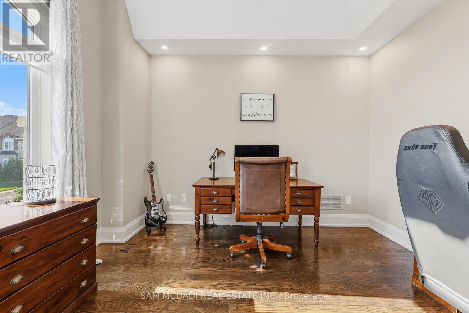 962 Fredonia Drive, Mississauga, ON