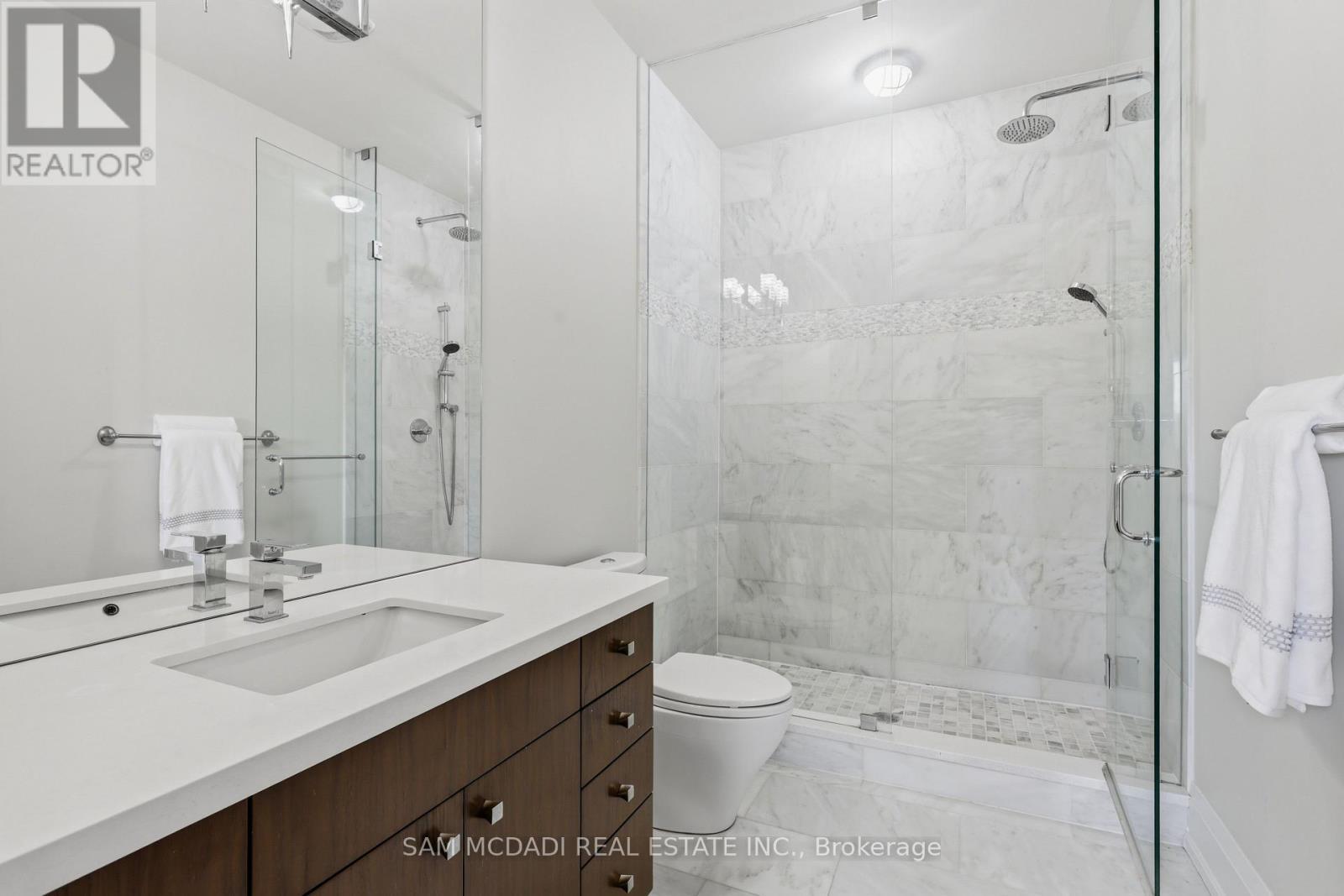 962 Fredonia Drive, Mississauga, ON