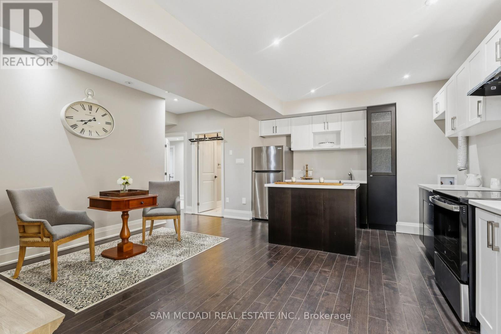 962 Fredonia Drive, Mississauga, ON