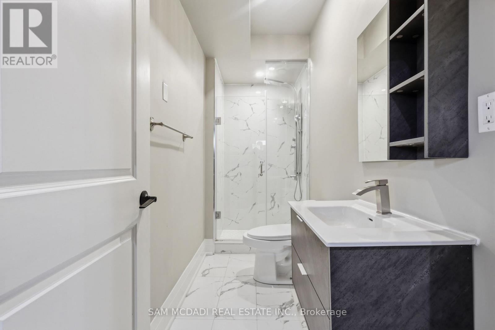 962 Fredonia Drive, Mississauga, ON