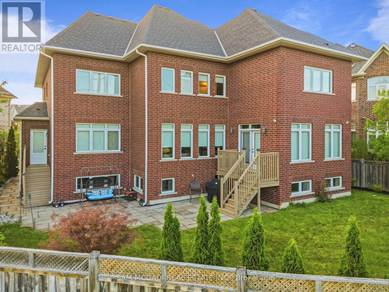 962 Fredonia Drive, Mississauga, ON