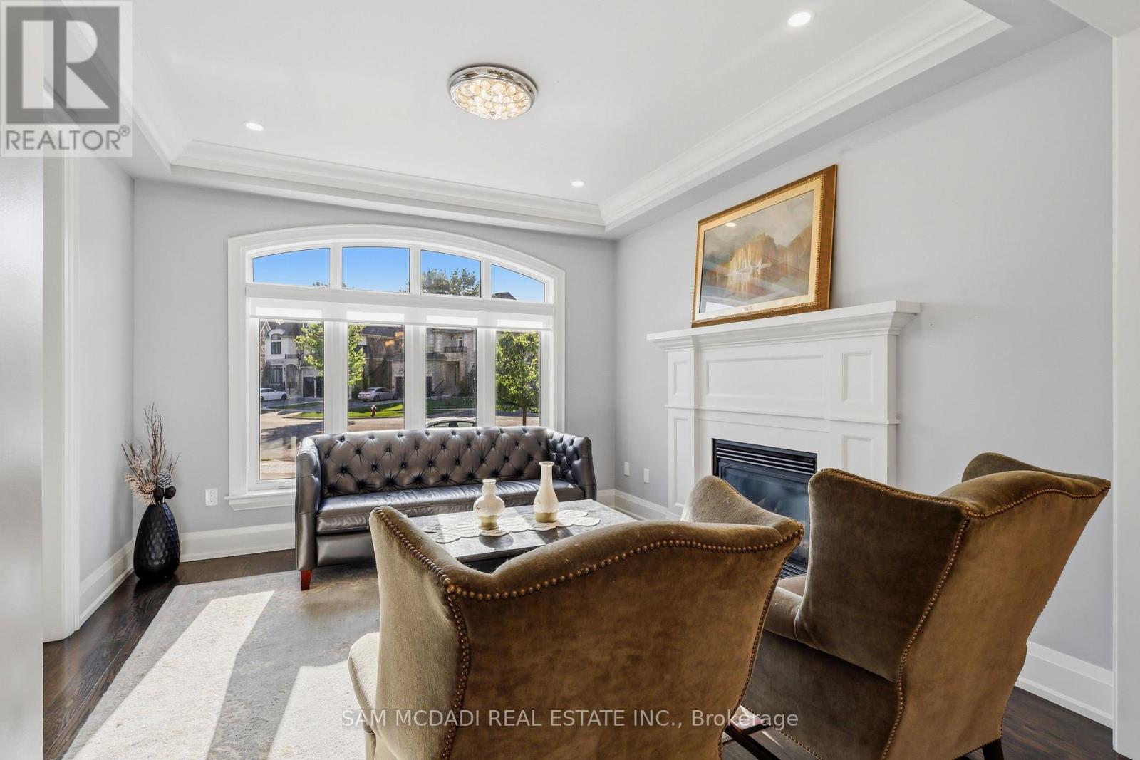 962 Fredonia Drive, Mississauga, ON
