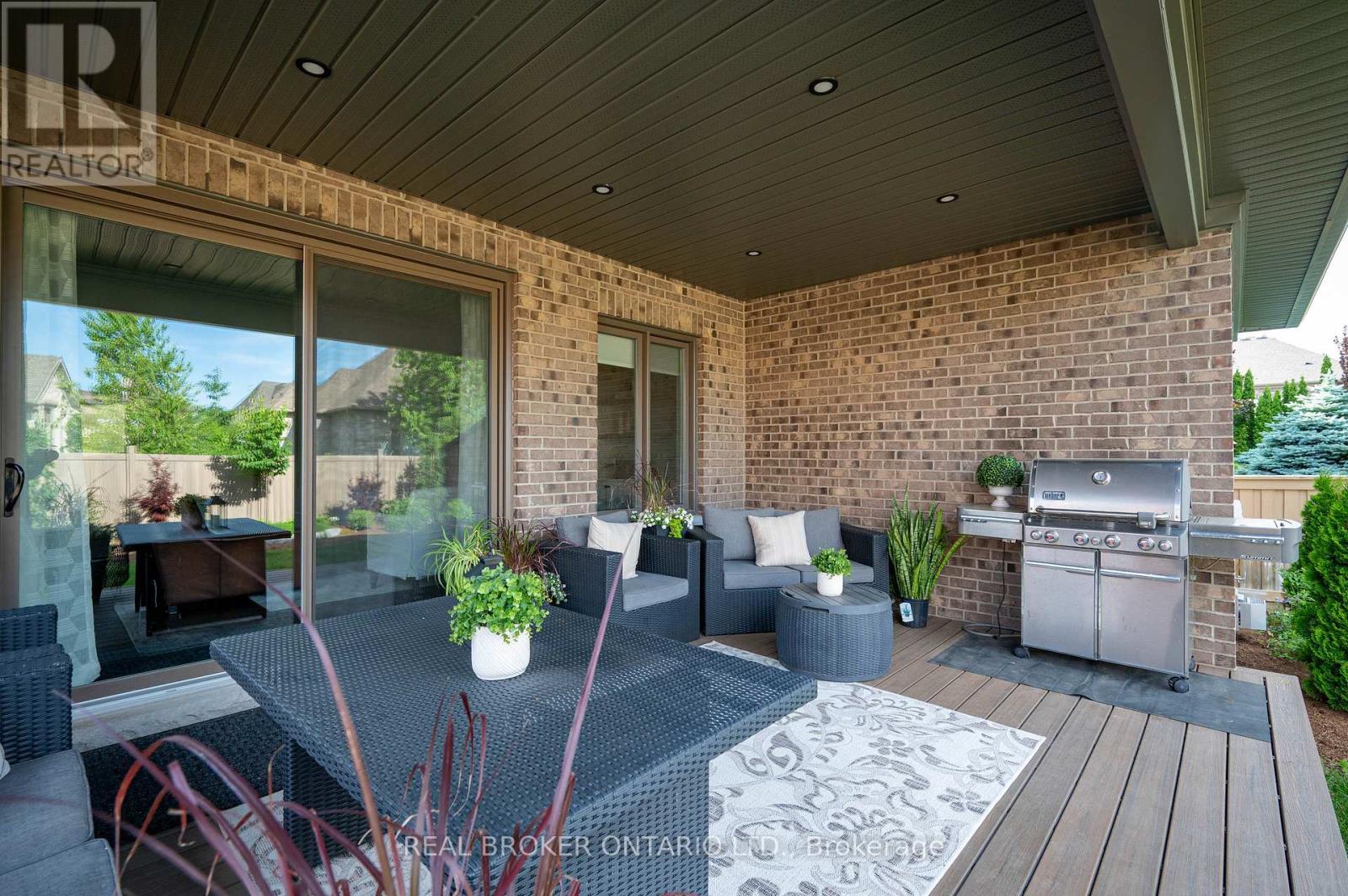 15 Langton Drive, Kitchener, ON