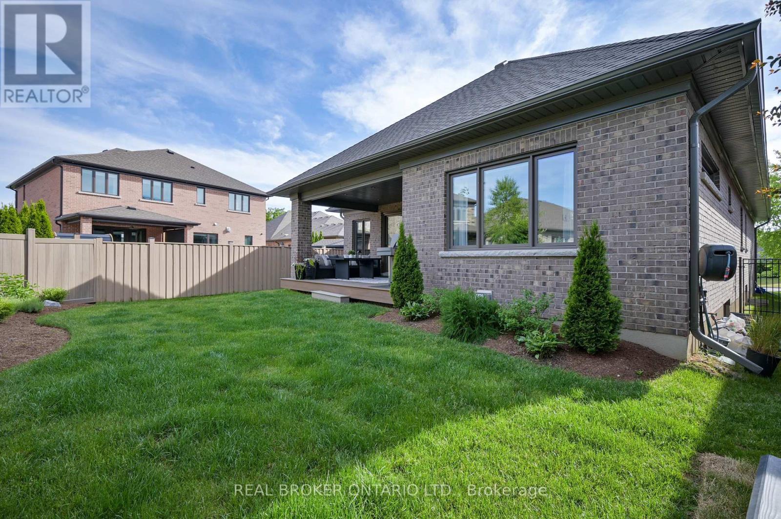 15 Langton Drive, Kitchener, ON