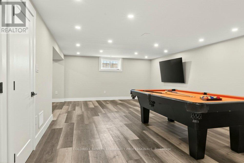 116 Highridge Avenue, Hamilton, ON