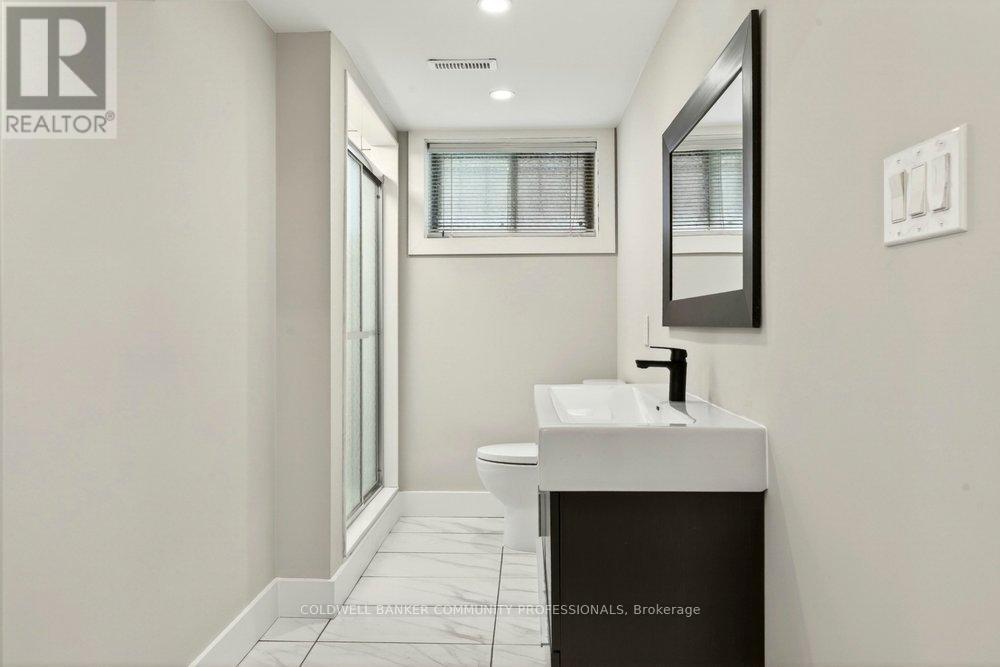 116 Highridge Avenue, Hamilton, ON