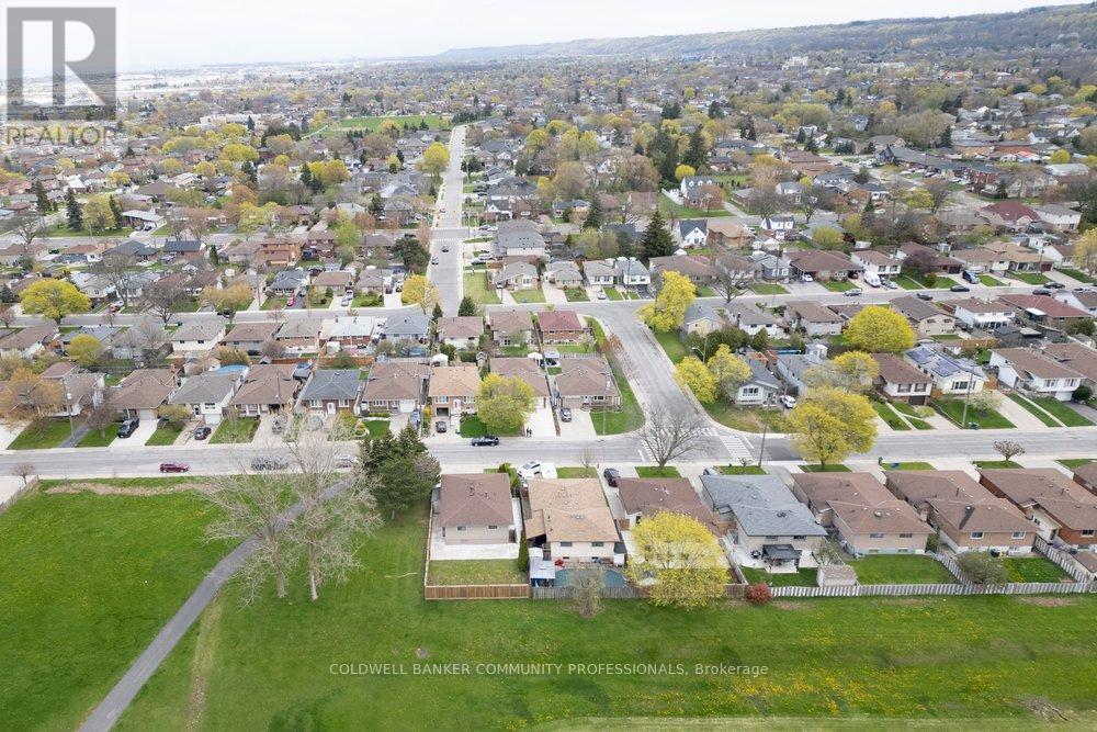 116 Highridge Avenue, Hamilton, ON