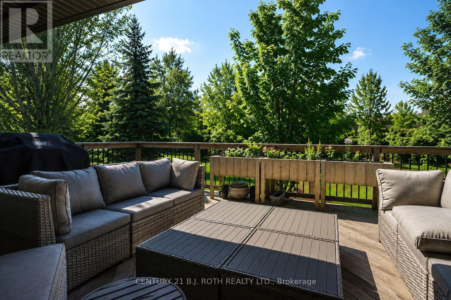 2 Roy Hickling Drive, Springwater, ON