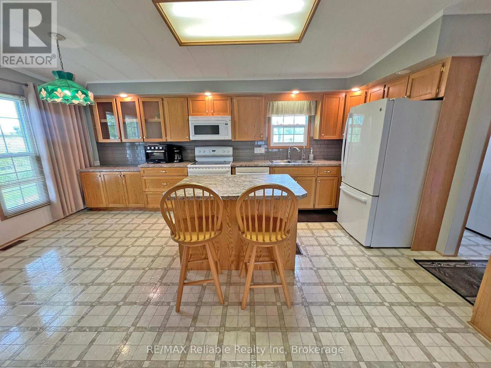 144 Sandbagger Crescent, Central Huron (Clinton), ON